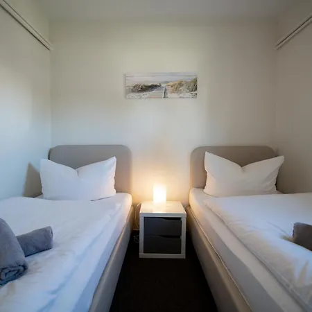 Haus Sonnenwinkel 4 *