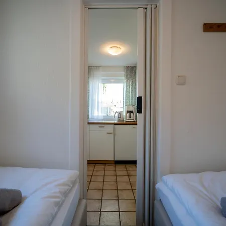 Haus Sonnenwinkel 4 Апартаменты Даме